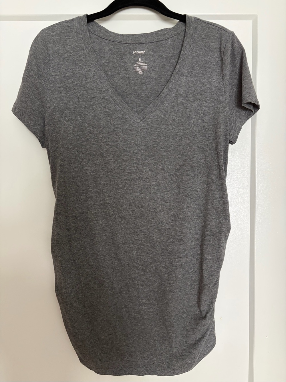 NWOT Sonoma Goods For Life Maternity V-Neck T-Shirt Gray Size S